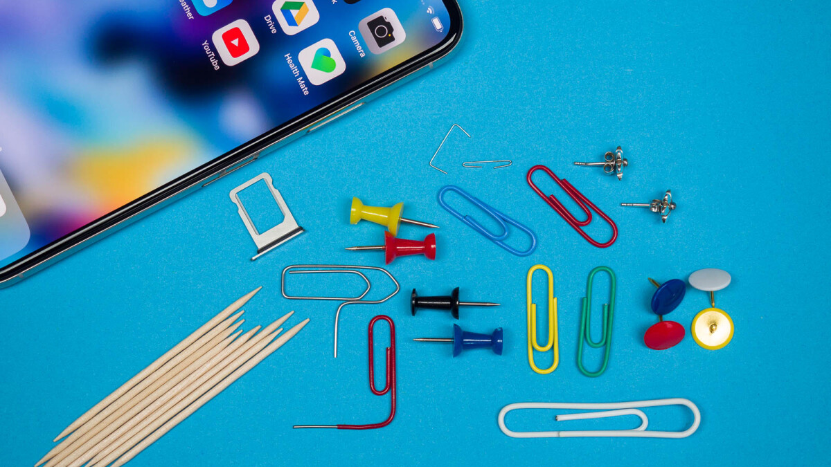 How to Remove Sim Card from iphone Without Tool