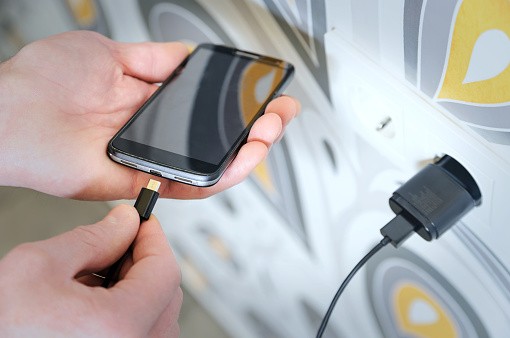 How To Fix Broken Phone USB Charging Port
