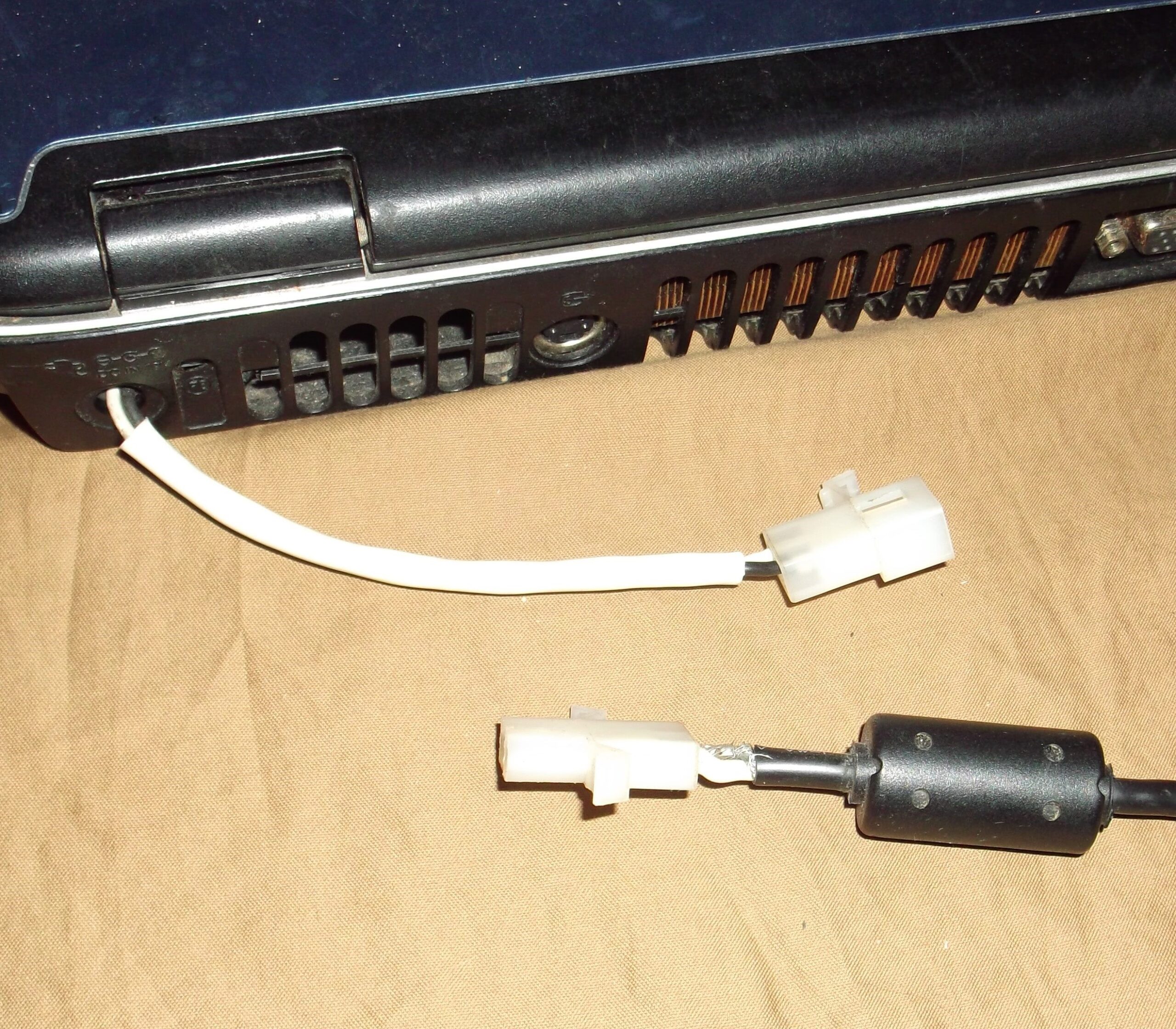 charge a laptop with a broken charger port