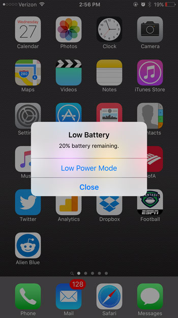 Battery remain. Low Battery iphone. Значок батареи на айфоне. Low Battery 0%. Жёлтые иконки для приложений.